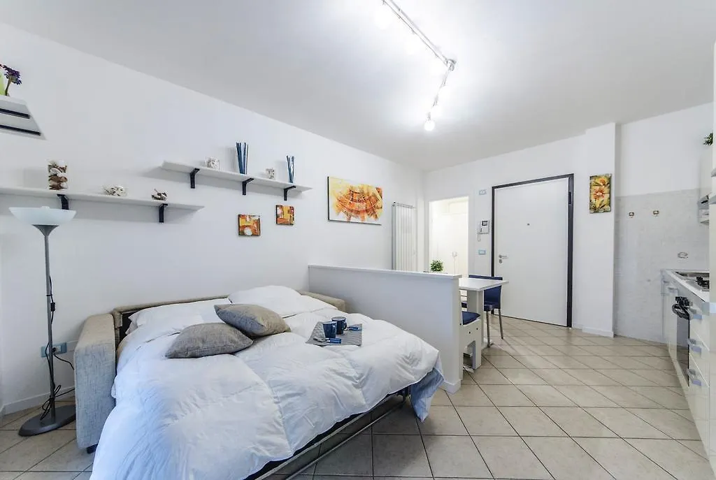 Residence Elisa Piano Terra Con Giardino E Posto Spiaggia Incluso Caorle Apartment